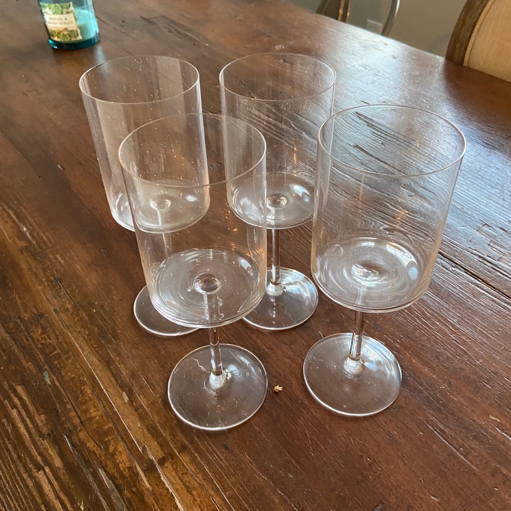 4 Crate & Barrel Edge White Wine glasses